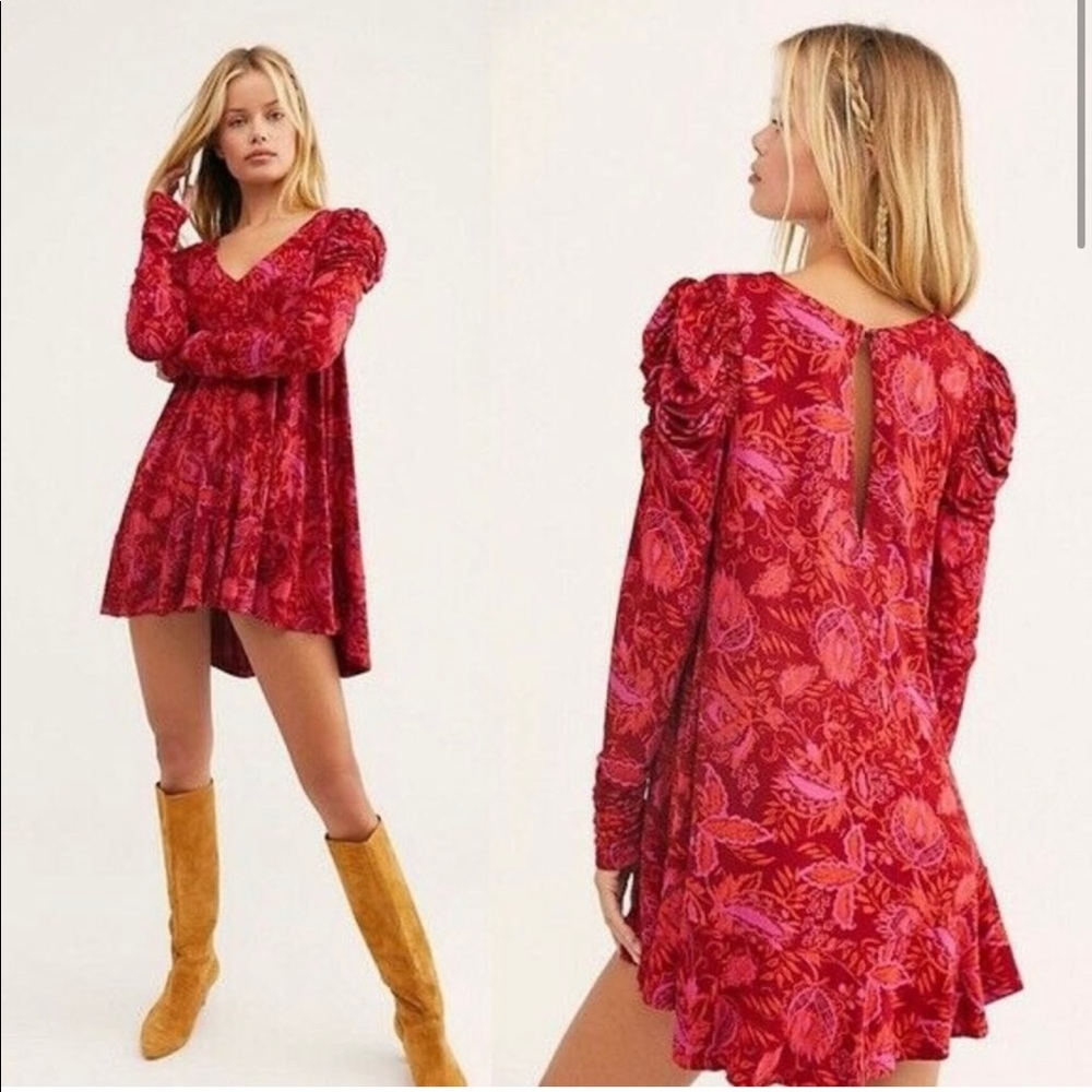 Free People Hello Lover red floral puff long
sleeve Sz.XL NWOT